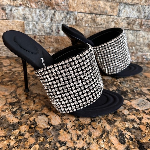 Alexander Wang
Sienna Crystal-Embellished Mules - Picture 3 of 8
